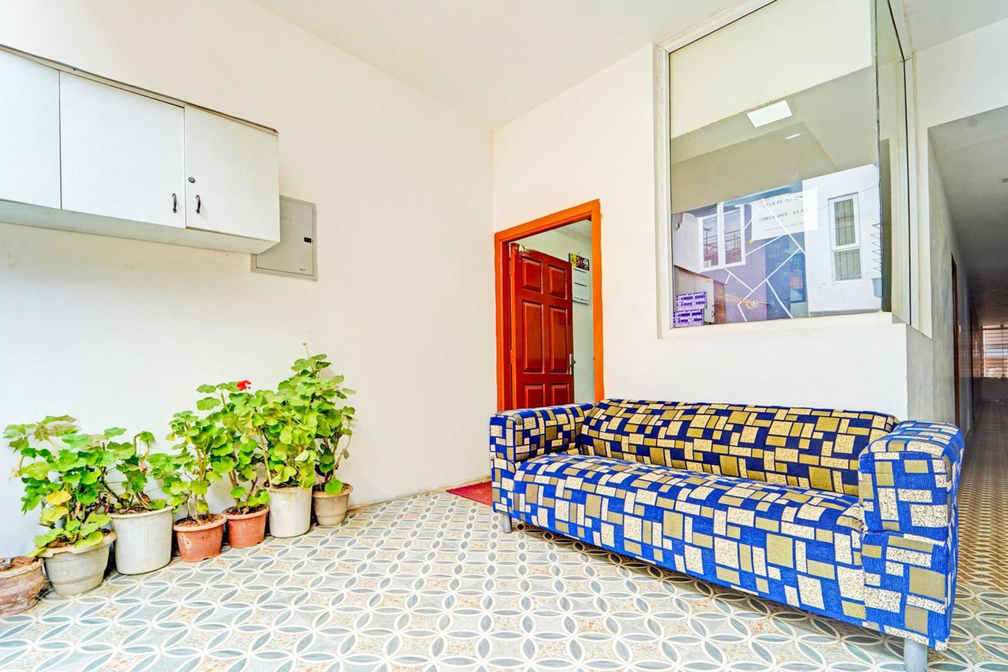 Hotel O Vijaynagar Road Formerly Anmol Peace Stay Ooty Ngoại thất bức ảnh
